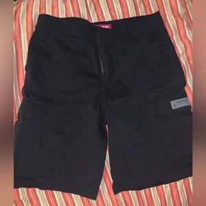 Men’s Unionbay cargo shorts size 32